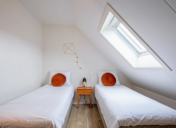 Cozy bedroom in Windlust vacation home, De Koog, Texel with modern furnishings