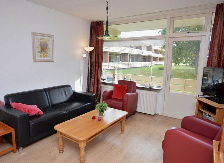 Wohnung Kerckeland 110 in De Koog Texel, gemuetliches Wohnzimmer mit moderner Einrichtung.