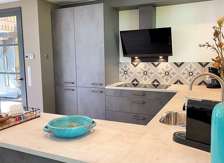 Vakantiewoning 6 Pers.Landhuis de Luxe Eldorado Texel in De Koog met moderne architectuur.