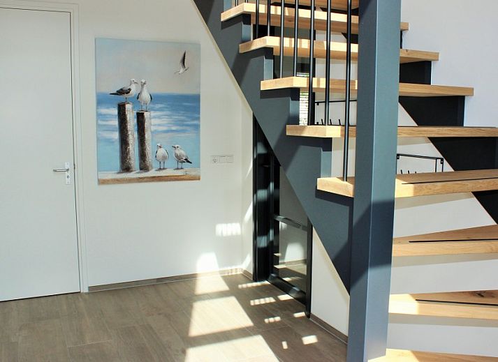 Terras met parasol bij 6 Pers.Landhuis de Luxe Eldorado Texel, vakantiehuis in De Koog.