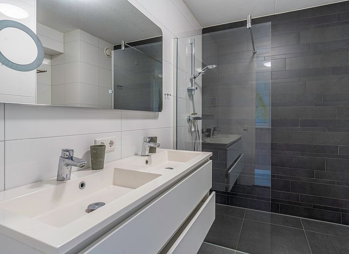 Bright living room in Apartment Juliana 142 Island and Sea View, De Koog Texel overlooking the Wadden Sea.