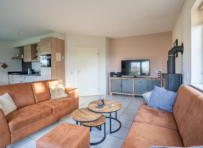 Ferienhaus in De Koog auf Texel mit grossem Garten und gruener Umgebung.