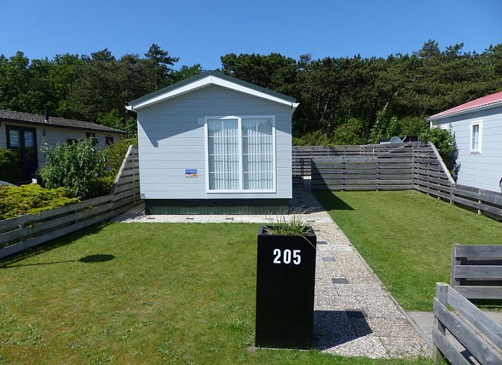Chalet Bregkoog 205 in De Koog Texel, vacation home with spacious garden and sunny veranda.