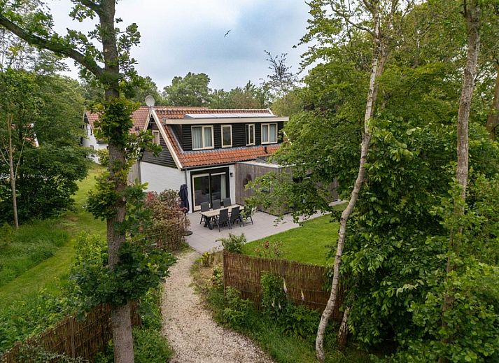 Landgoed Springtij - Stulpje vacation home in De Koog Texel with spacious garden and terrace.