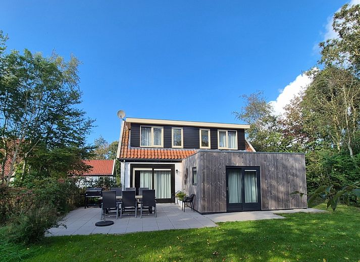 Landgoed Springtij - Stulpje vacation home in De Koog Texel with spacious garden and terrace.