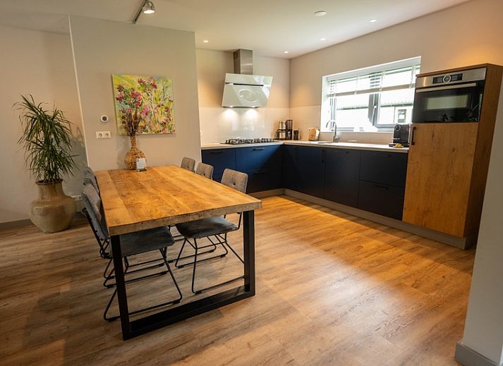 Landgoed Springtij - Stulpje vacation home in De Koog Texel with spacious garden and terrace.