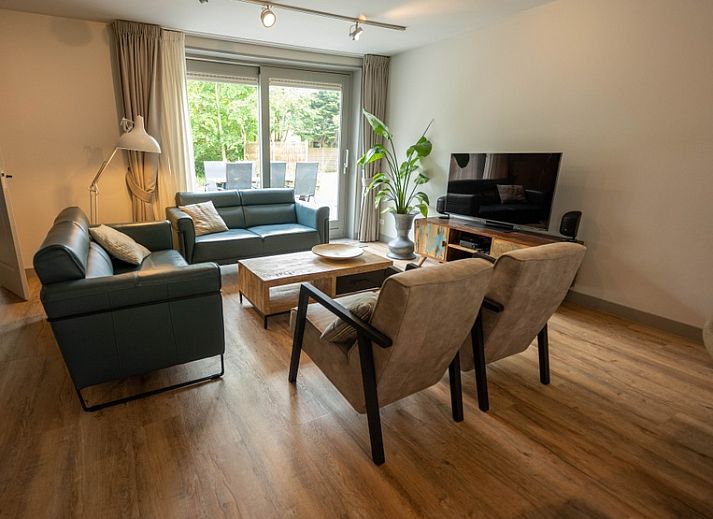 Entrance to Springtij Estate - Stulpje in De Koog Texel with cozy seating.