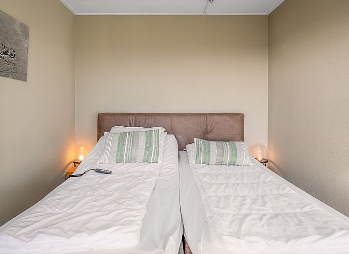 Light seating area with comfortable sofa in Apartment Juliana 178 Eilandzicht, De Koog, Texel.