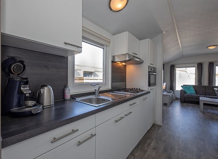 Sunny terrace at Chalet Bregkoog 7, located in picturesque De Koog on Texel, Wadden Islands.