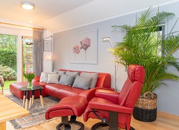 Cozy cottage in De Koog overlooking green area, Texel, Wadden Islands.