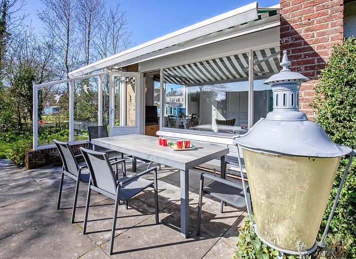 Ferienhaus De Schutstal in De Koog, Texel mit grossem Garten und Terrasse.
