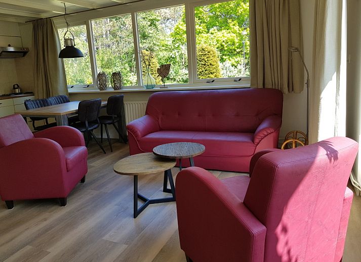 Front view of Bungalow 5100, vacation home in De Koog, Texel.