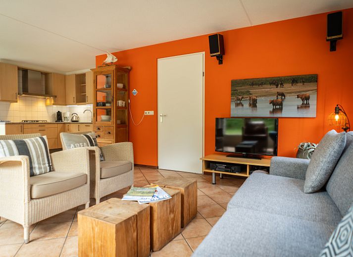 Villa 6 persons with 2 bathrooms in De Koog, Texel. Charming vacation home surrounded by greenery on the Wadden Islands.