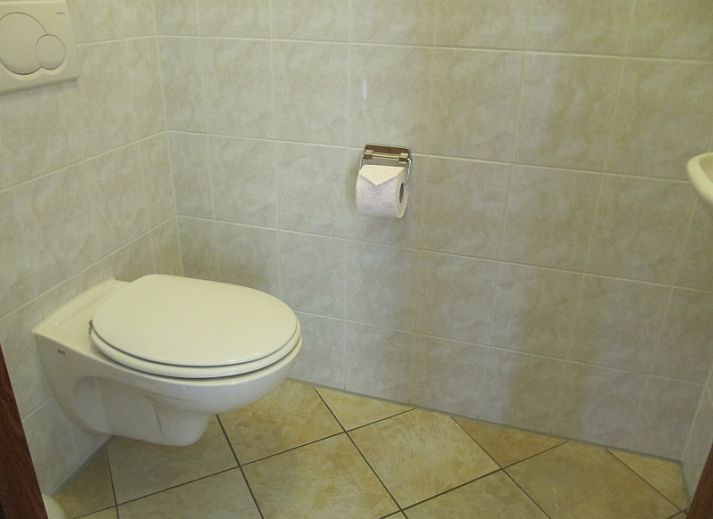 Agter Mienterglop - Ferienhaus 5103 in De Koog, Texel mit sonniger Terrasse und gruenem Garten.