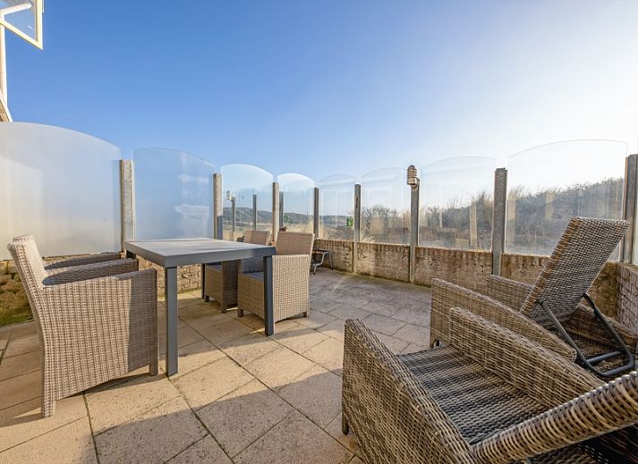 Spacious living space in Resort De Buteriggel - Apartment 9, De Koog, Texel with modern furnishings and lots of natural light.