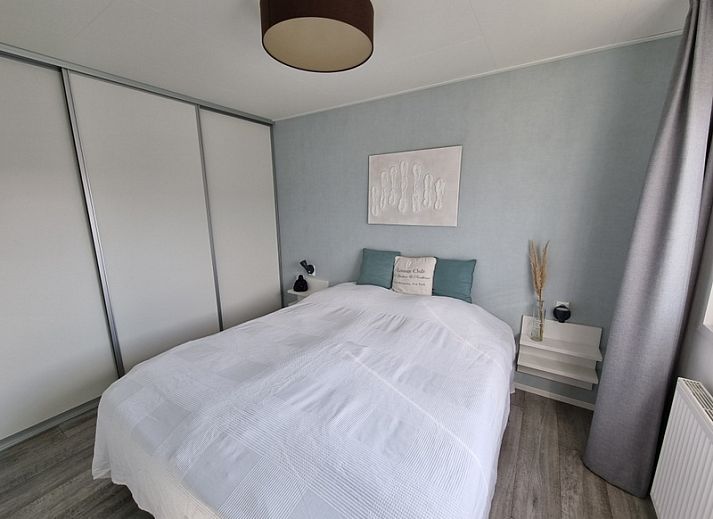 Modern equipped kitchen in Chaletpark Bregkoog - Chalet Bregkoog 82, a vacation home in De Koog, Texel.