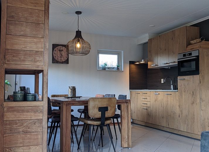 Stappeland - De Duinvlinder Ferienhaus in De Koog, Texel, mit grossem Garten und gemuetlichem Aussenbereich.