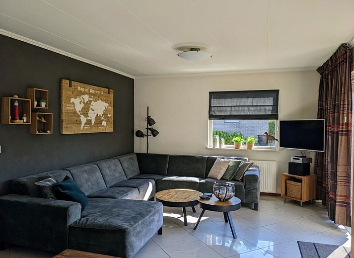 Terrasse im Stappeland - De Duinvlinder in De Koog, Texel, ideal fuer Mahlzeiten im Freien und zum Entspannen.