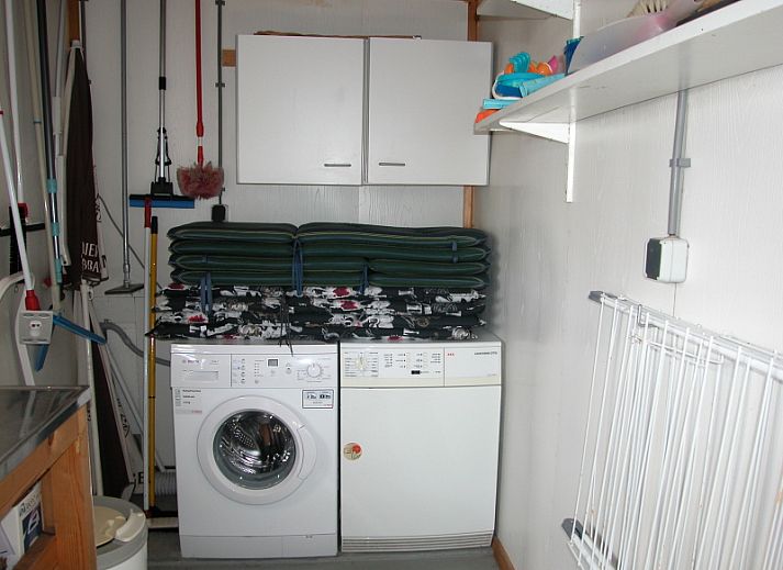 Eingang zum Ferienhaus Karekiet in De Koog, Texel, mitten im Gruenen.