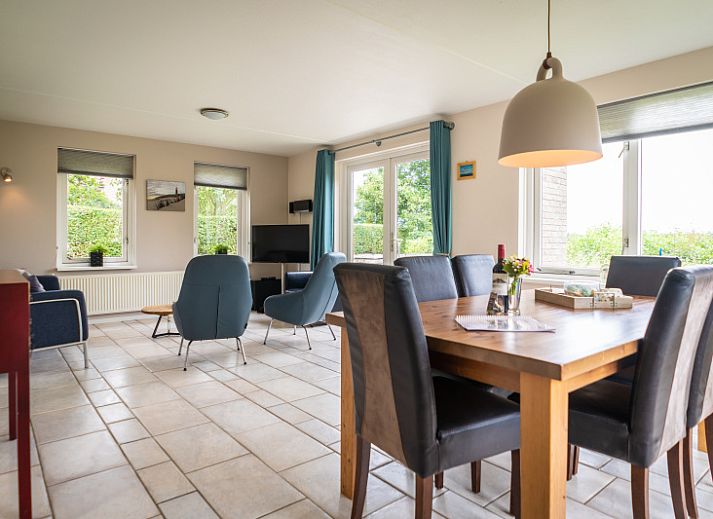 Villa 6 persons in De Koog, Texel offers a charming vacation home with a sunny terrace and green surroundings on the Wadden Islands.