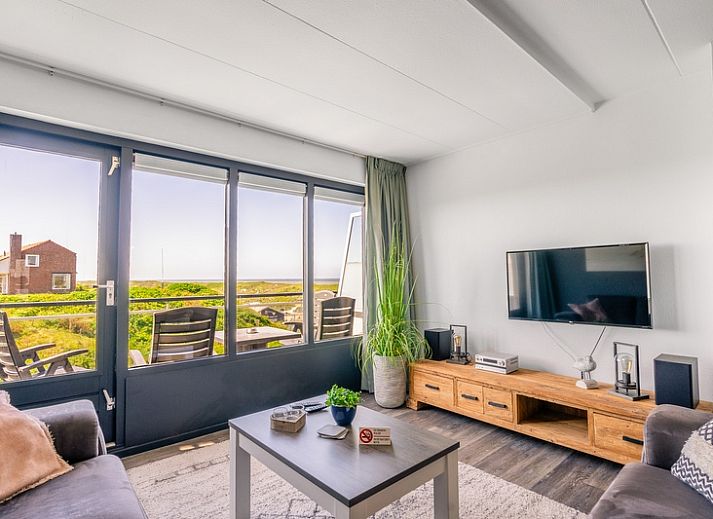 Apartment Juliana 094 Island and Sea View in De Koog, Texel with sea view from the living room.