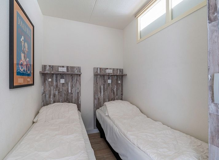 Bright living space of Apartment Juliana 138 in De Koog, Texel, with sea view.