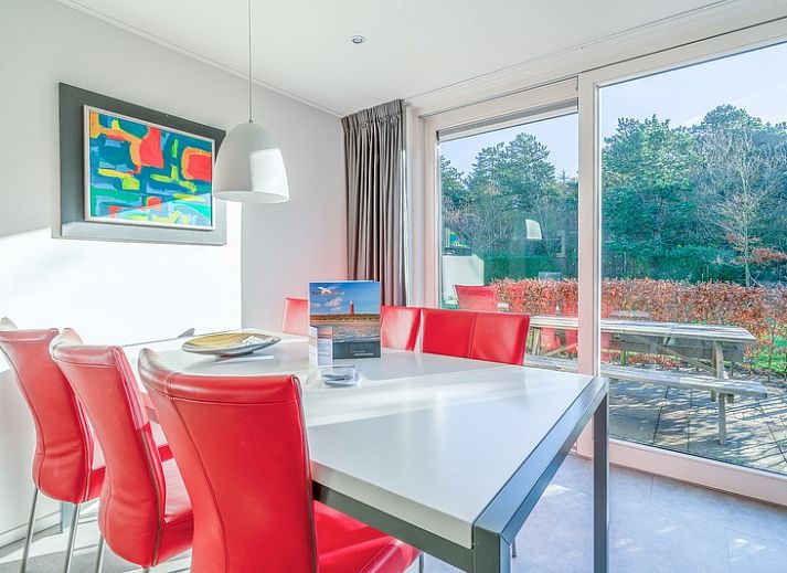 Spacious garden at Holiday home Honeysuckle 93 with sauna, De Koog, Texel, Wadden Islands.