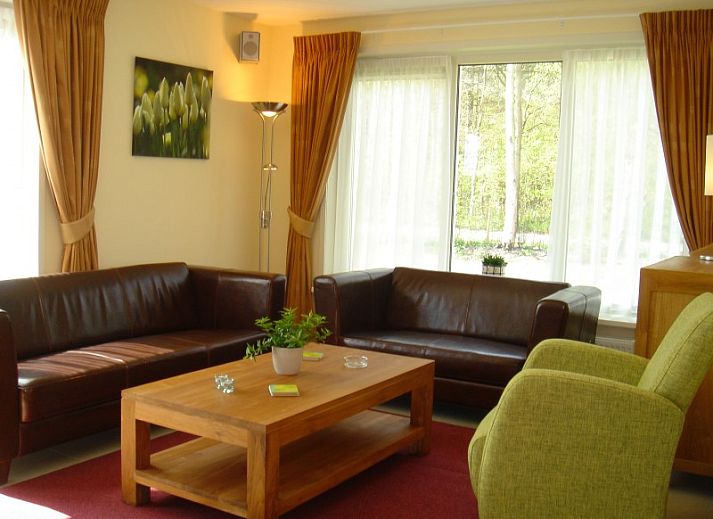 6-Personen-Ferienhaus mit Sauna in De Koog, Texel mit gruenem Garten und Terrasse