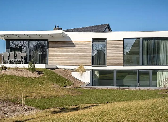 Unterkunft 0102737 - Ferienhaus Texel - Luxe villa met privé zwembad 1-6p