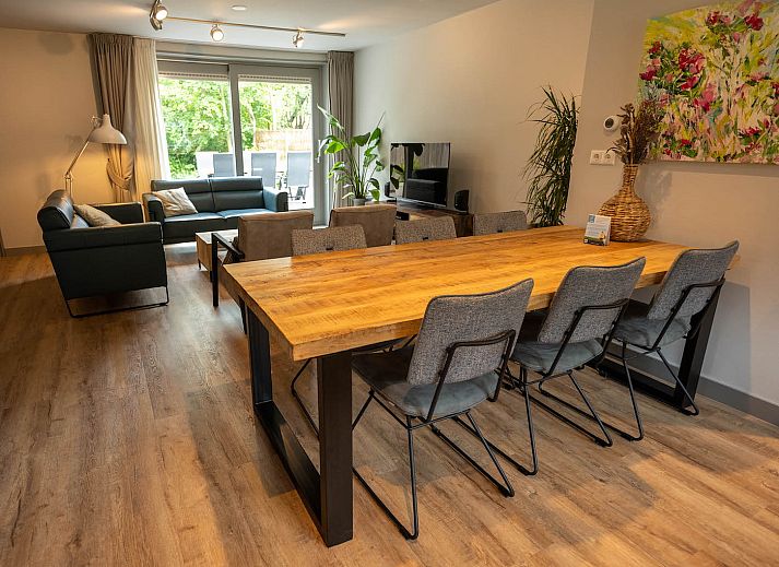 't Stulpje vakantiehuis in De Koog Texel met ruim terras en groene tuin.