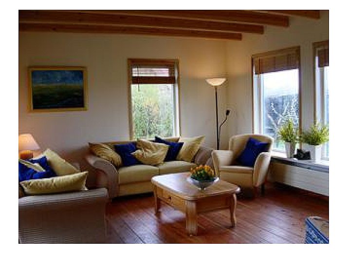 Texel Villa Duinzicht in De Koog, vakantiehuis omgeven door natuur en rust op de Waddeneilanden.