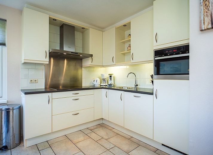 Guest house 0102969 - Holiday property Texel - Waddenstaete villa 310