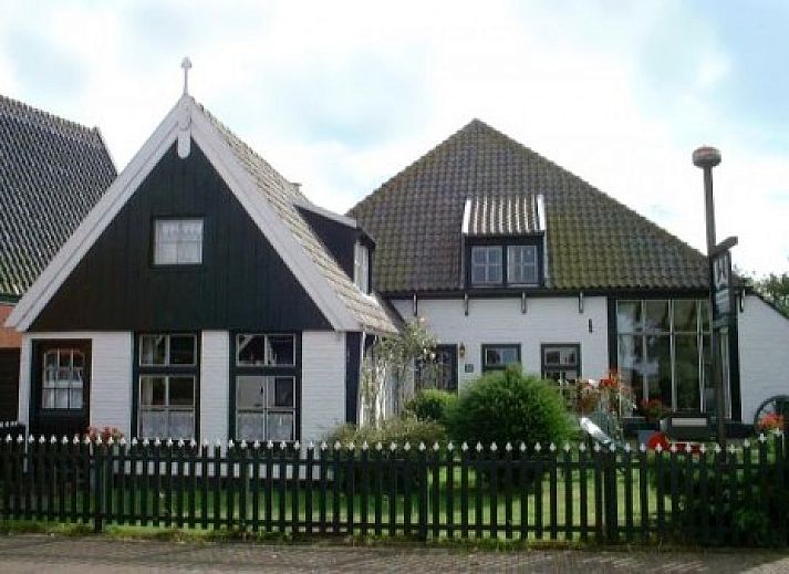 Guest house 010304 - Holiday property Texel - De kemphaan: Voorhuis