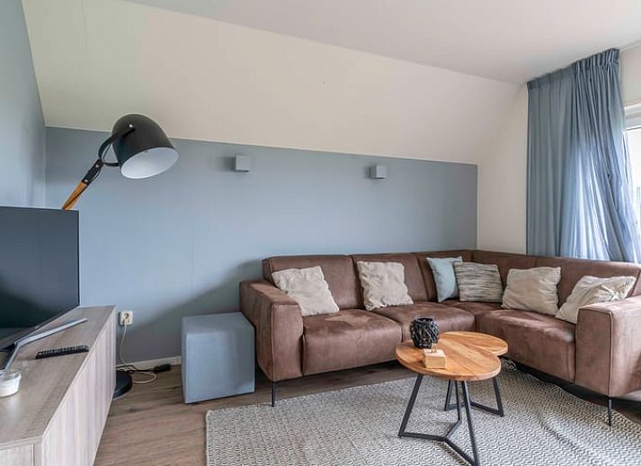 Ferienhaus in De Waal auf Texel mit grossem Garten und gruener Umgebung, ideal fuer einen entspannten Aufenthalt auf den Watteninseln.