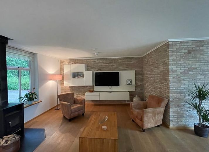 Cottage in Den Burg, vacation home with spacious garden and wooded area on Texel, Wadden Islands.