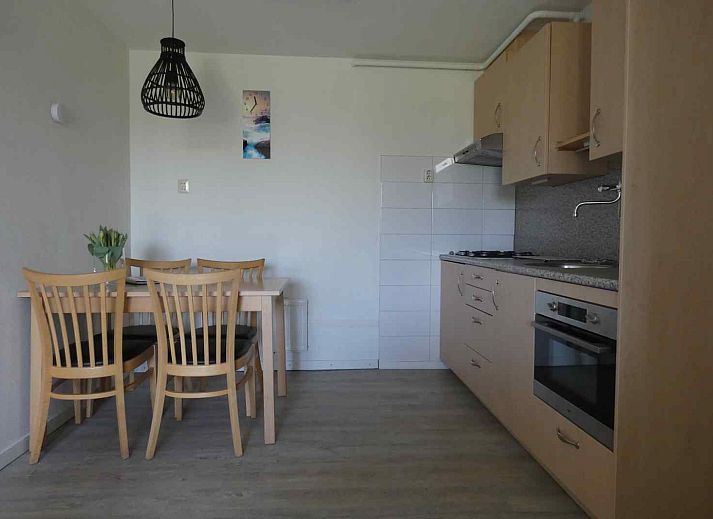 NH200-Ferienhaus in Den Burg Texel mit Sonnenterrasse und Garten.