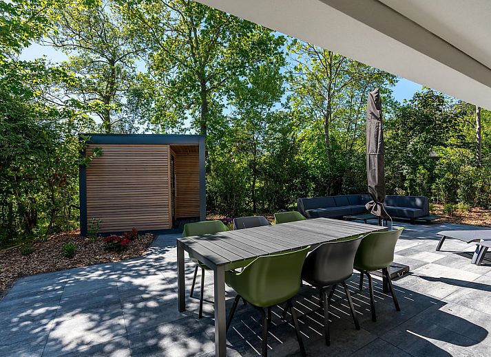 Stilvolles Wohnzimmer des Ferienhauses Blue Harrier in Den Burg, Texel.