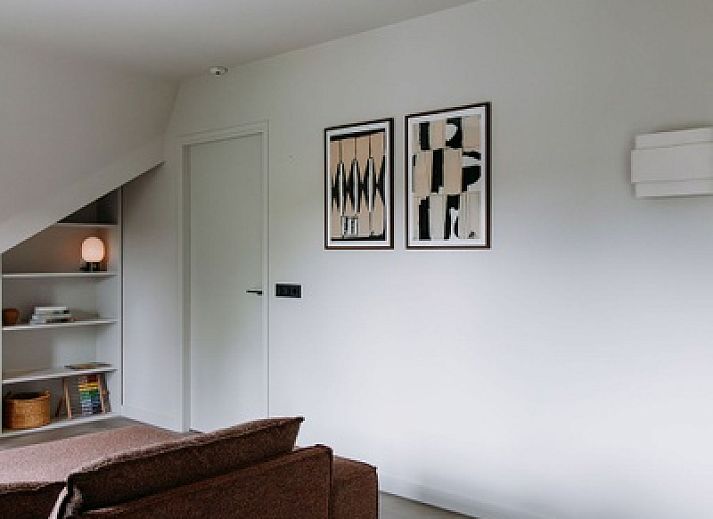 Gemuetliche Sauna im Wellness Apartment 4p Den Burg Texel fuer ultimative Entspannung.