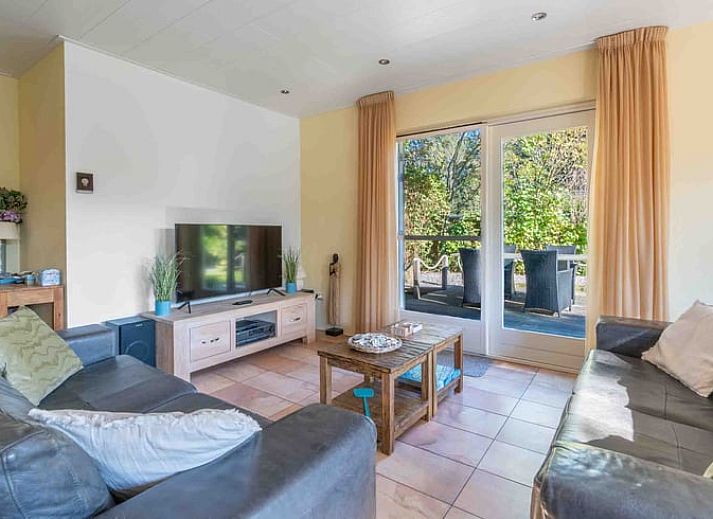 Charmantes Ferienhaus Cottage in Den Burg mit Reetdach im gruenen Texel, Watteninseln.