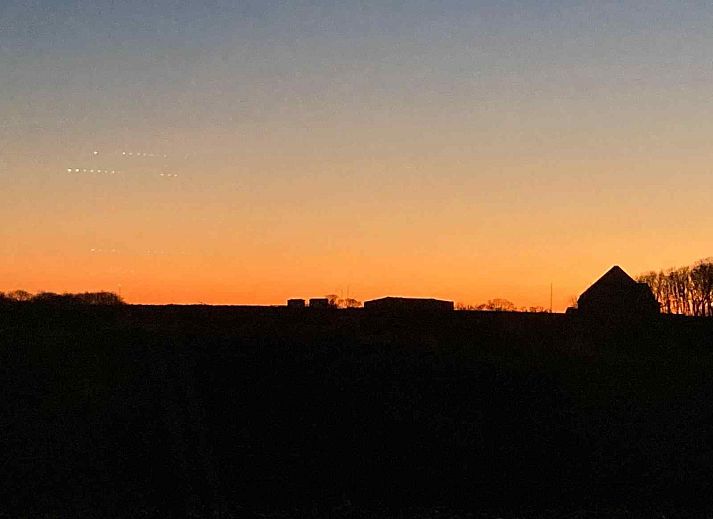 NH196 Ferienhaus in Den Burg, Texel mit grossem Garten und Terrasse.