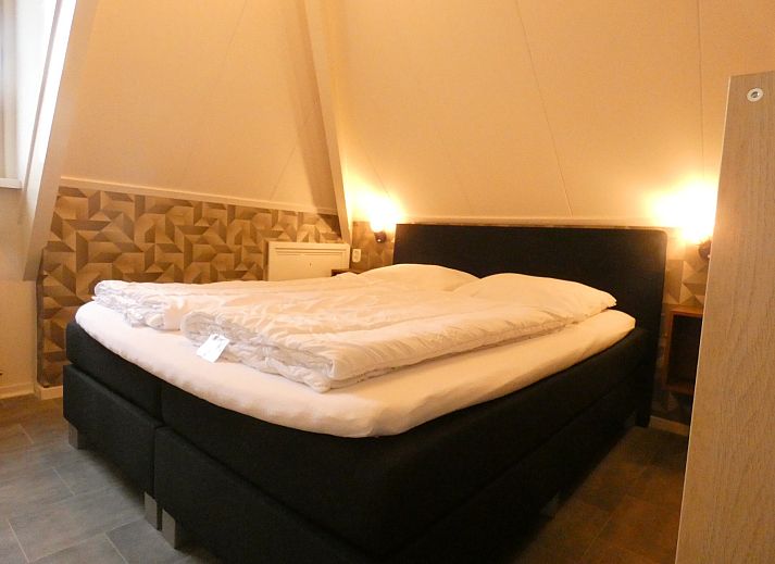 Schoener Sonnenuntergang am NH196 in Den Burg, Texel.