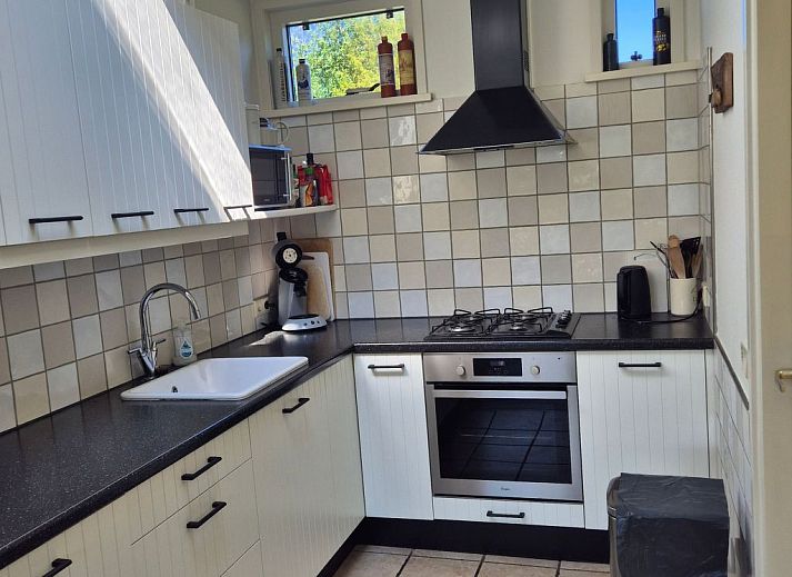 Guest house 010461 - Holiday property Texel - Vakantiehuis in Den Burg mit Möblierter Terrasse