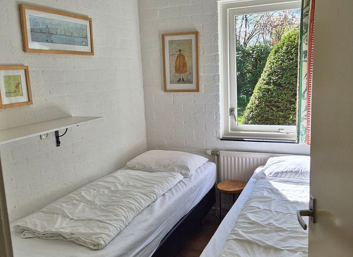 Guest house 010461 - Holiday property Texel - Vakantiehuis in Den Burg mit Möblierter Terrasse