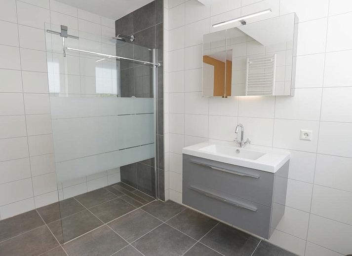 Zandkes vacation home with elegant design in Den Burg Texel on the Wadden Islands.