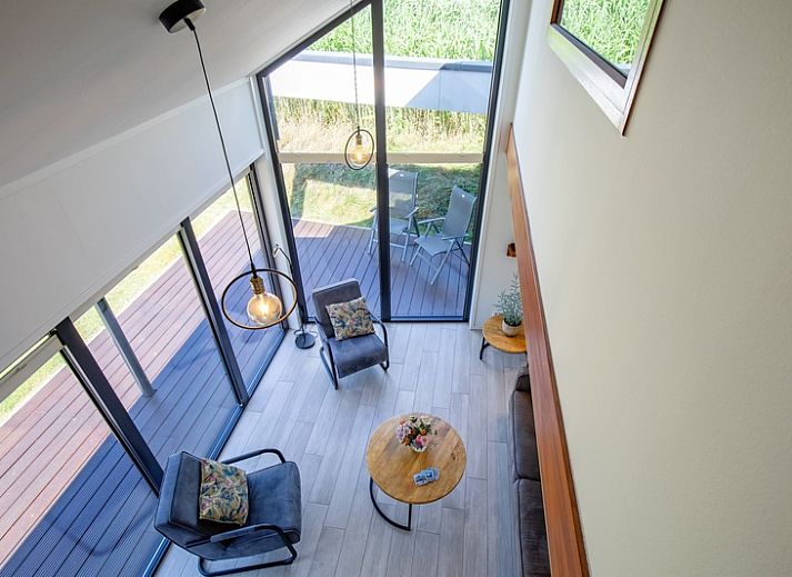 OpTexel vakantiehuis met modern terras in Den Hoorn, Texel. Perfecte plek voor ontspanning op de Waddeneilanden.