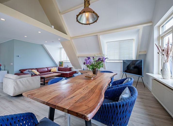 Front view of Hotel Loodsmans Welvaren - Apartment in Den Hoorn, Texel, Wadden Islands.