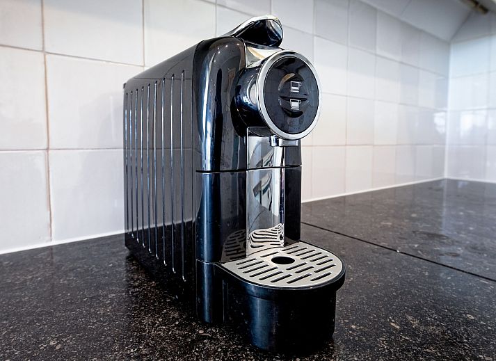Modern kitchen in Hotel Loodsmans Welvaren - Apartment, Den Hoorn, Texel.