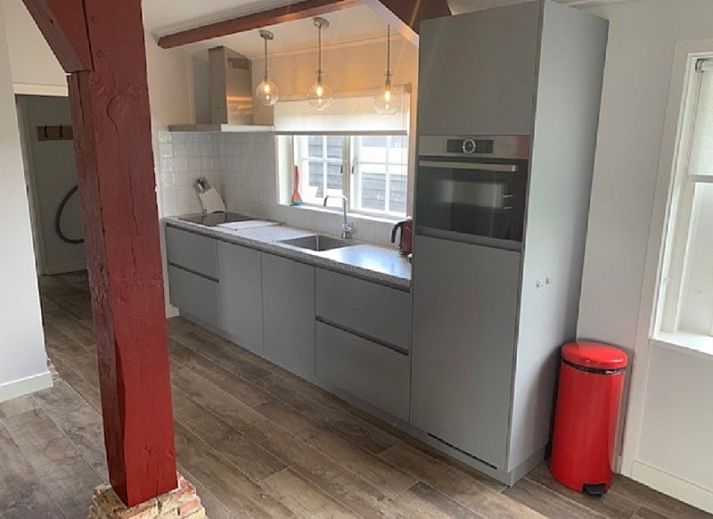 Malerisches Ferienhaus 't Wambuis in Den Hoorn, Texel mit laendlicher Umgebung.