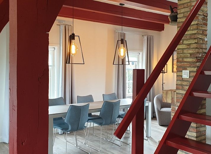 Malerisches Ferienhaus 't Wambuis in Den Hoorn, Texel mit laendlicher Umgebung.