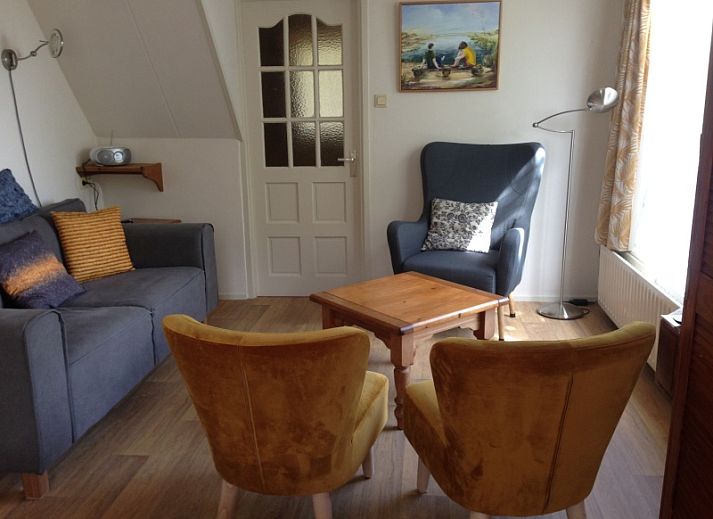 De Kievit vakantiehuis in Den Hoorn Texel omringd door groene natuur en rust.